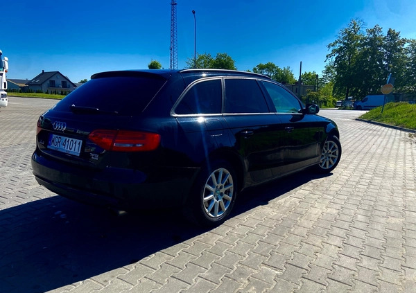 Audi A4 cena 39800 przebieg: 211000, rok produkcji 2013 z Grójec małe 121